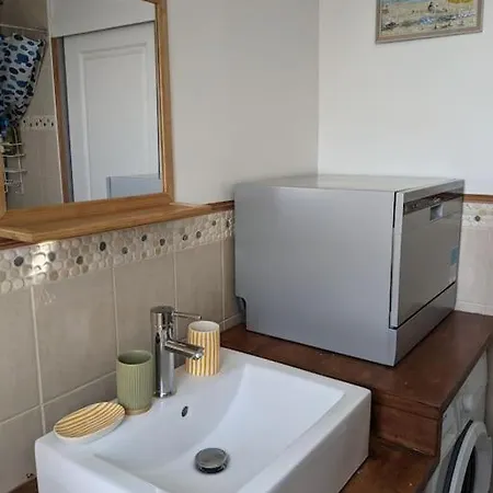 Calme à 300 M De La Plage-centre - Quiet 300 M Near City&beach